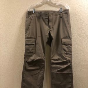 Woman’s UnderArmour Storm Tactical cargo pants